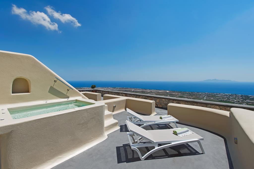 Skyfall Suites - Adults Only Pyrgos Kallistis Номер фото
