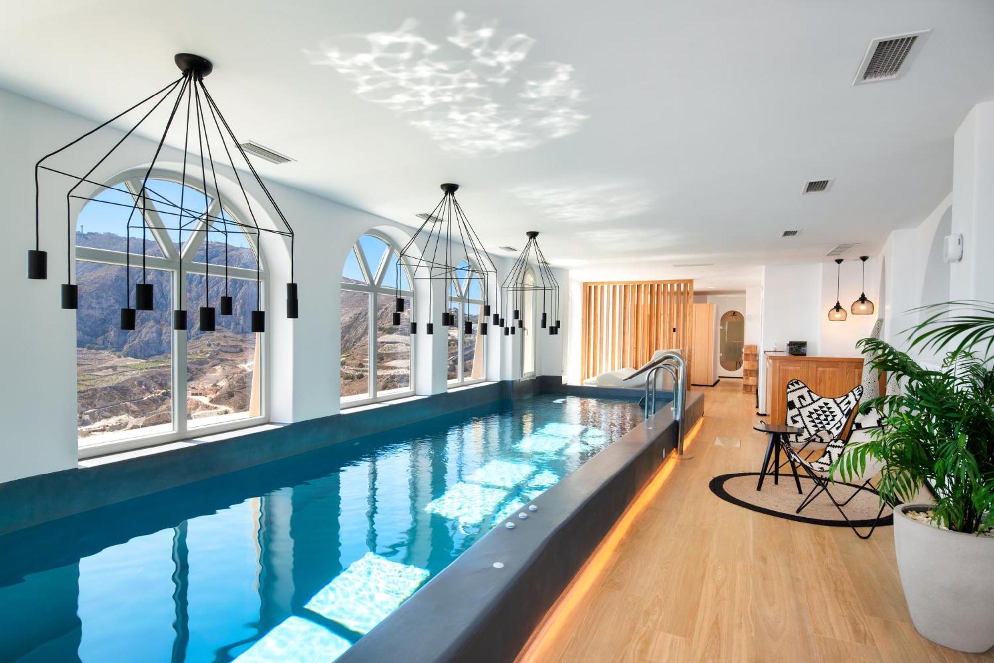 Skyfall Suites - Adults Only Pyrgos Kallistis Екстер'єр фото