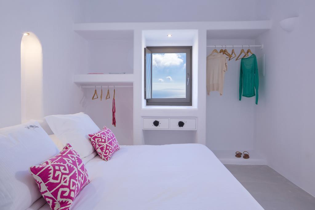Skyfall Suites - Adults Only Pyrgos Kallistis Екстер'єр фото
