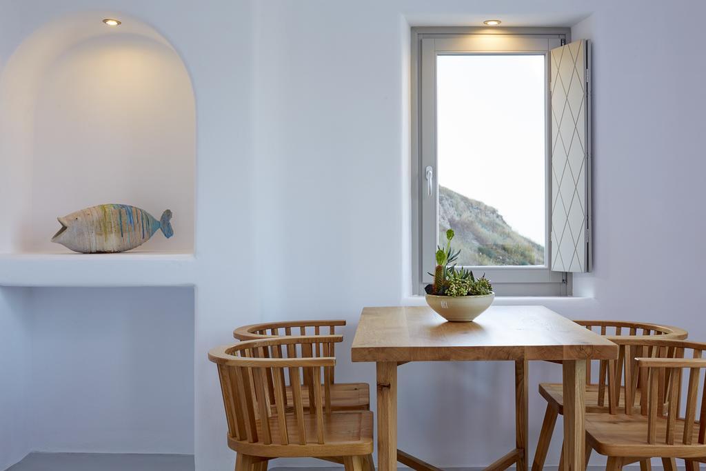 Skyfall Suites - Adults Only Pyrgos Kallistis Екстер'єр фото
