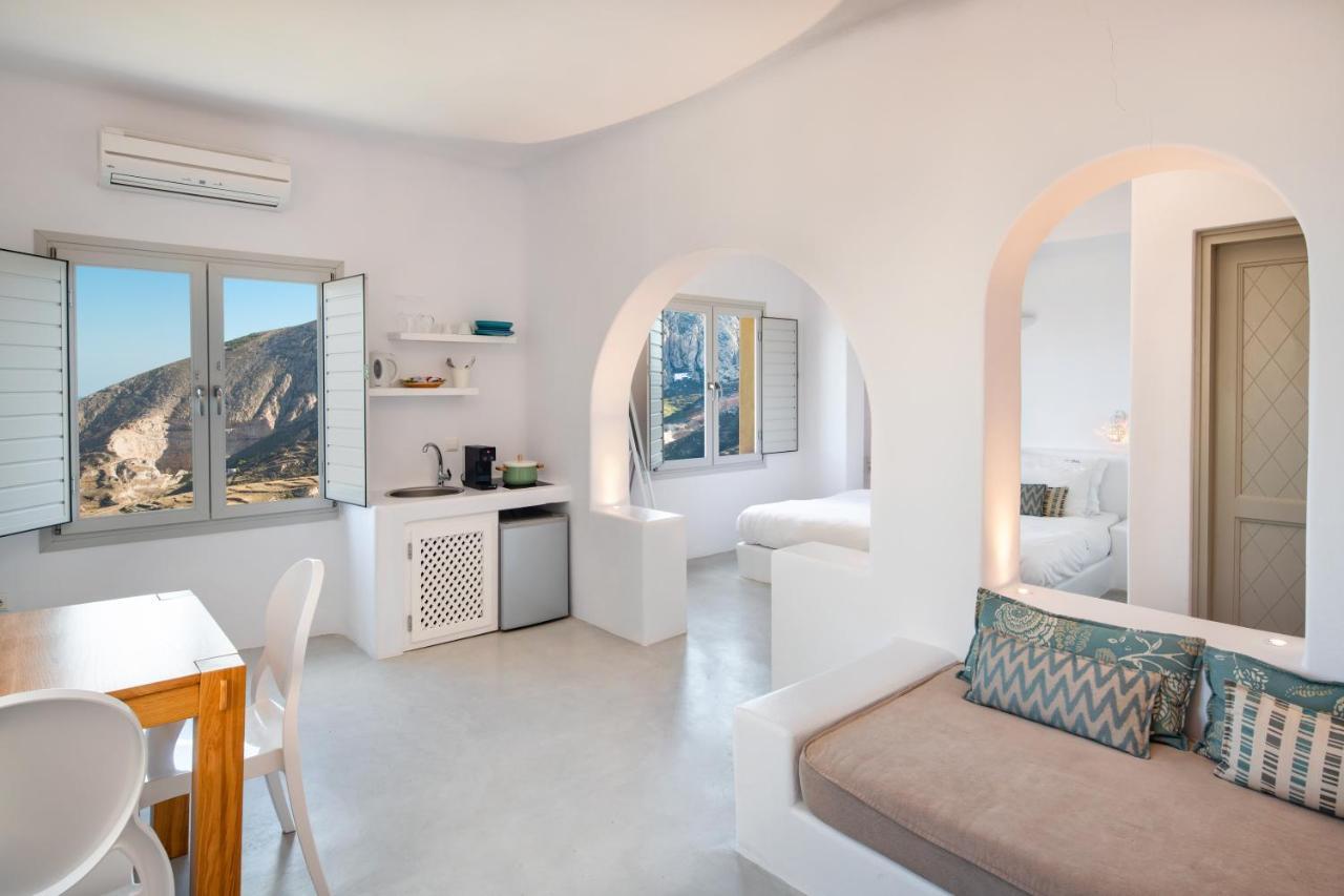 Skyfall Suites - Adults Only Pyrgos Kallistis Екстер'єр фото